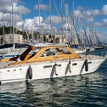 Bed & Boat Botel Ossuccio